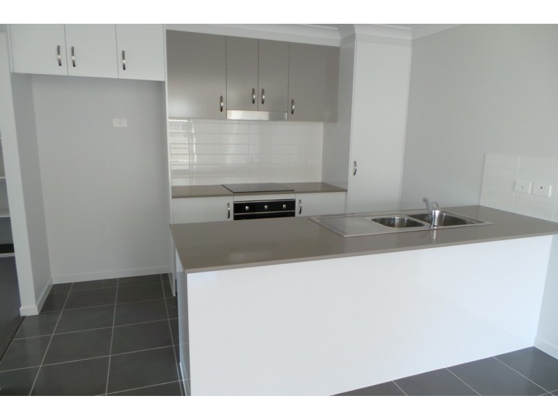 39 Tulipwood Crescent, Tamworth NSW 2340