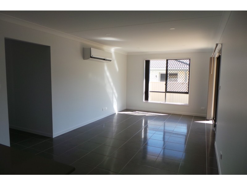 39 Tulipwood Crescent, Tamworth NSW 2340