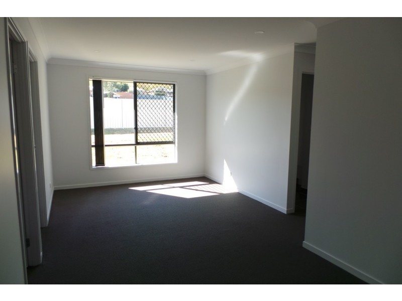 39 Tulipwood Crescent, Tamworth NSW 2340