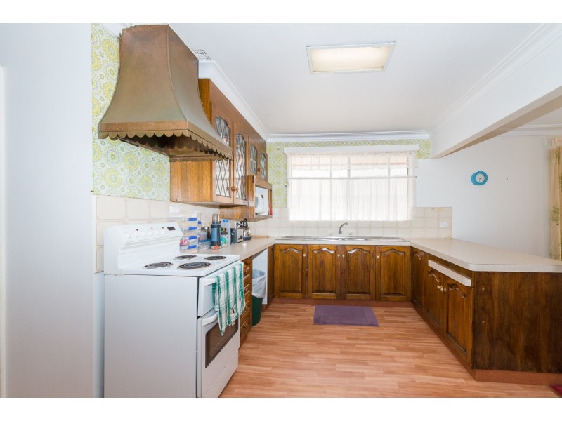 70 Croydon Avenue, Tamworth NSW 2340