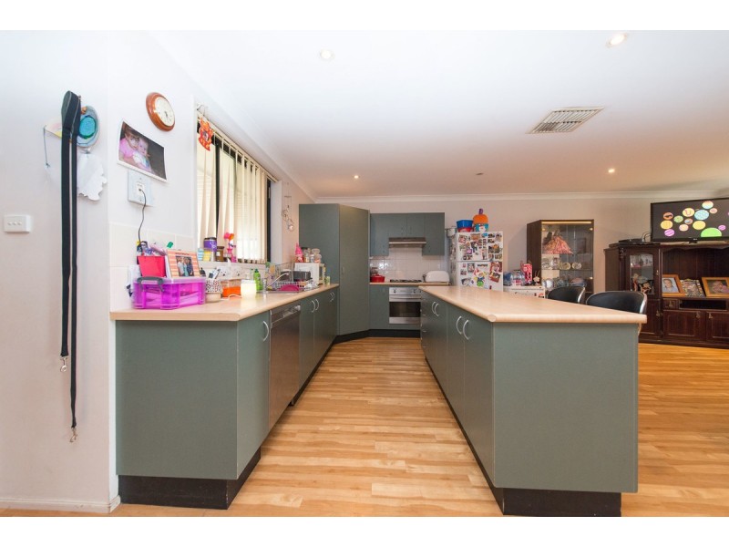 7 Wills Place, Tamworth NSW 2340