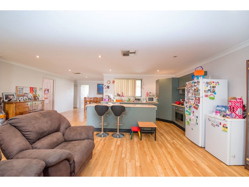 7 Wills Place, Tamworth NSW 2340