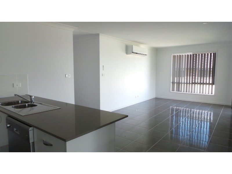 24 Drakeford Street, Tamworth NSW 2340