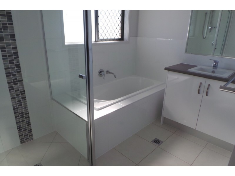 44 Tulipwood Cresent, Tamworth NSW 2340