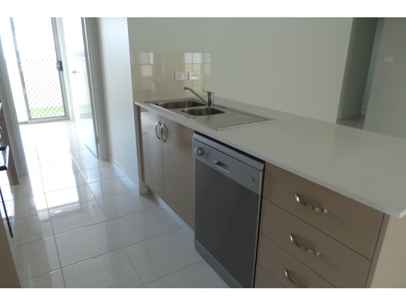 62 Tulipwood Crescent, Tamworth NSW 2340