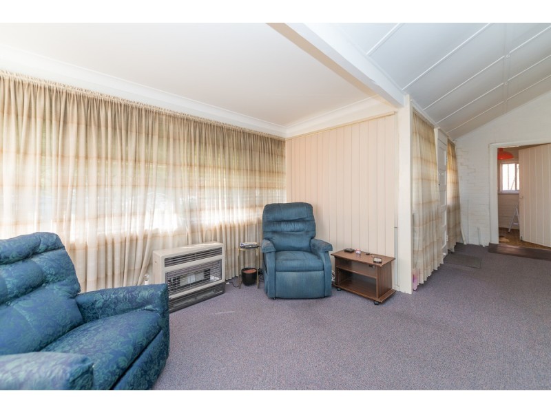 74 Crown Street, Tamworth NSW 2340