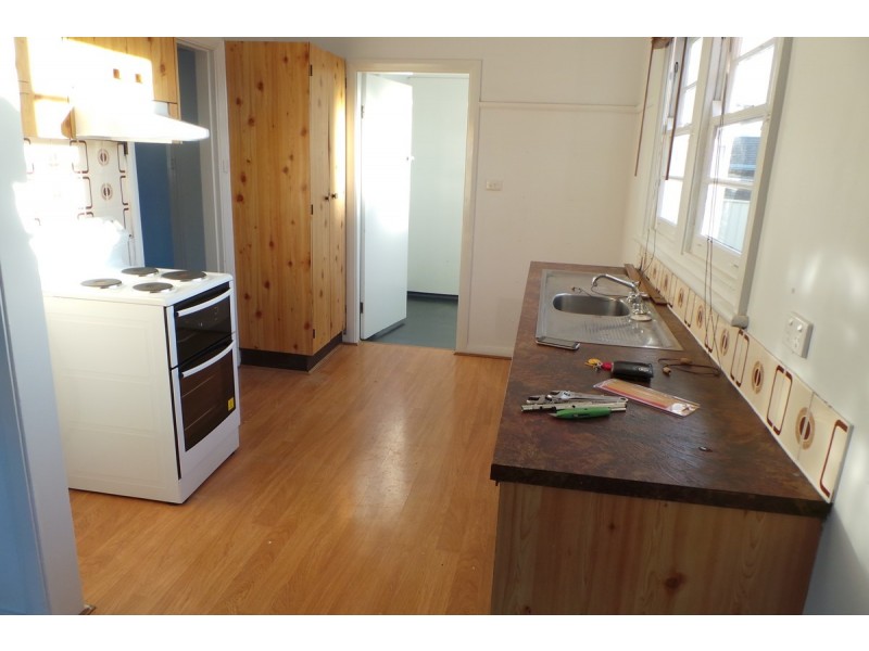 18 Bligh Street, Tamworth NSW 2340