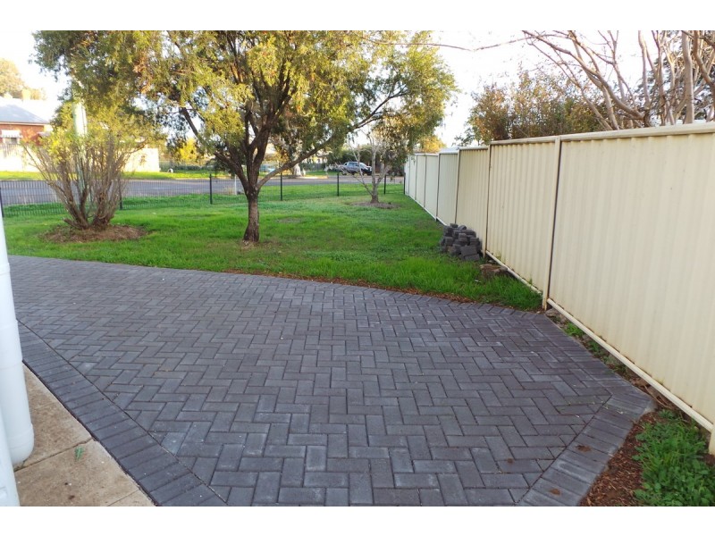 18 Bligh Street, Tamworth NSW 2340