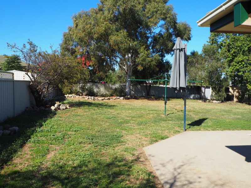 98 Morilla Street, Tamworth NSW 2340