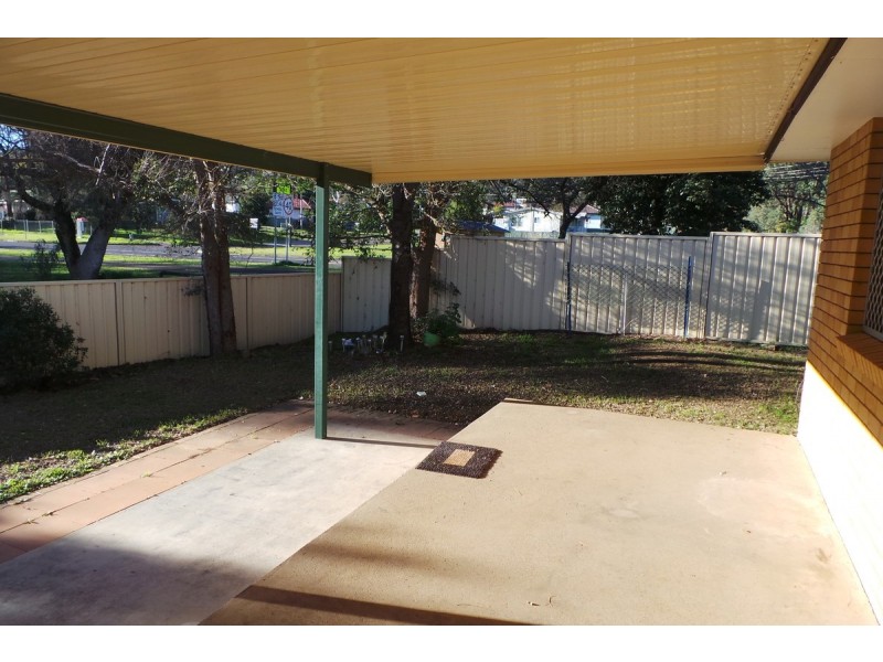 22 Joseph Brown Place, Tamworth NSW 2340