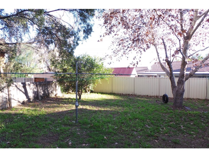 22 Joseph Brown Place, Tamworth NSW 2340