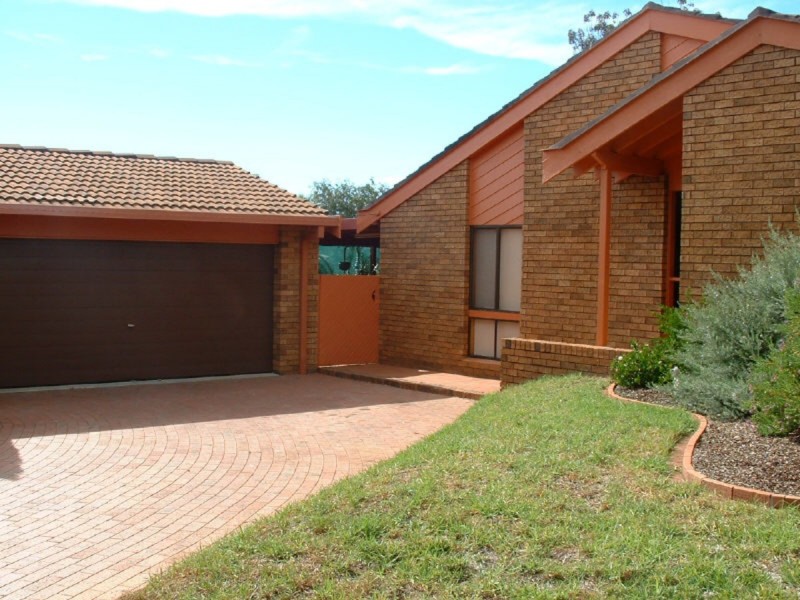 13 Osprey Way, Tamworth NSW 2340