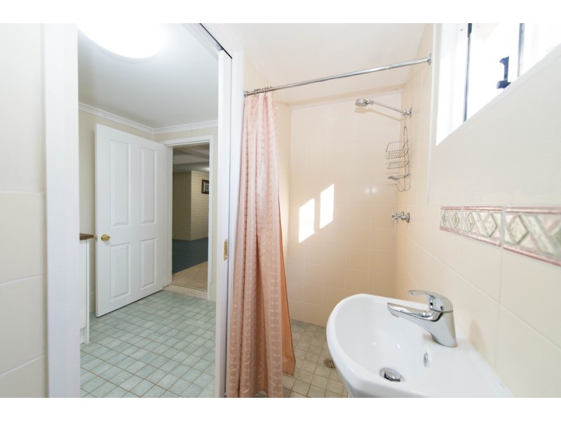 10 Yarral Avenue, Tamworth NSW 2340