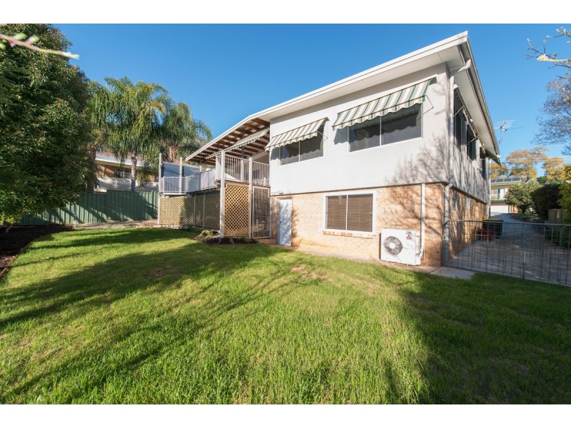 10 Yarral Avenue, Tamworth NSW 2340
