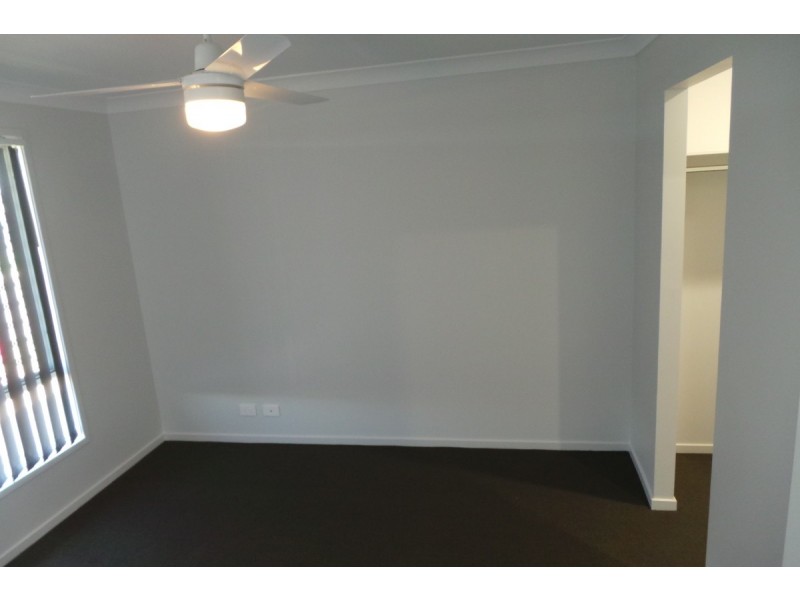 1/56 Tulipwood Cresent, Tamworth NSW 2340