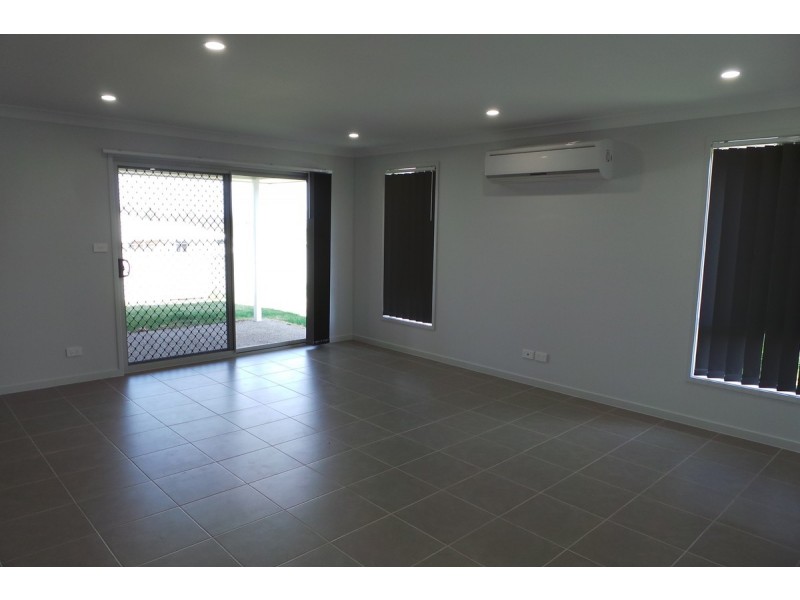 55 Tulipwood Cresent, Tamworth NSW 2340