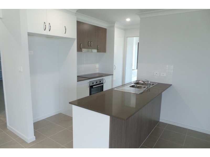 55 Tulipwood Cresent, Tamworth NSW 2340