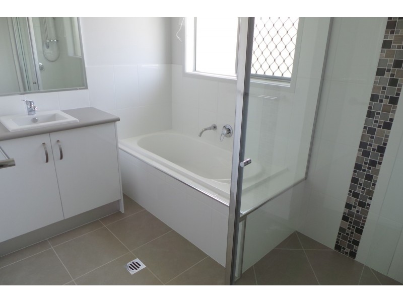 55 Tulipwood Cresent, Tamworth NSW 2340