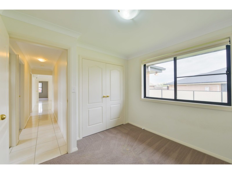 15 Rosella Avenue, Tamworth NSW 2340