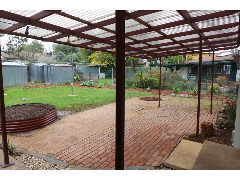 1 Campbell Road, Tamworth NSW 2340
