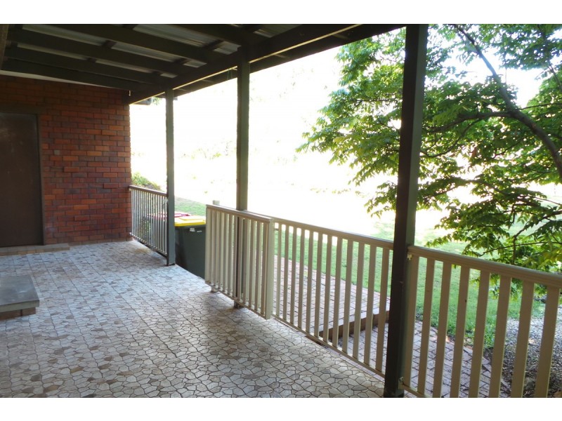 27 Mornington Crescent, Tamworth NSW 2340