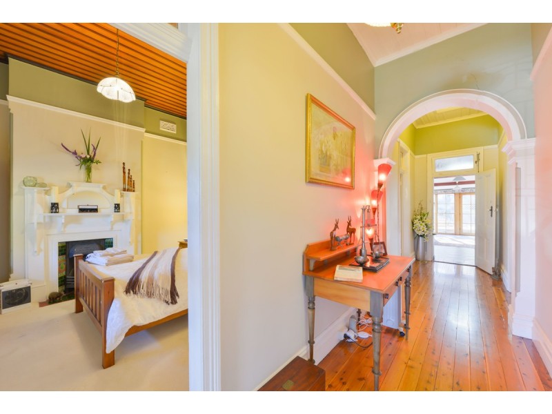 162 Carthage Street, Tamworth NSW 2340