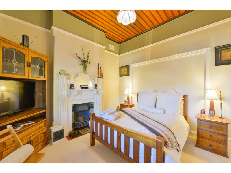 162 Carthage Street, Tamworth NSW 2340