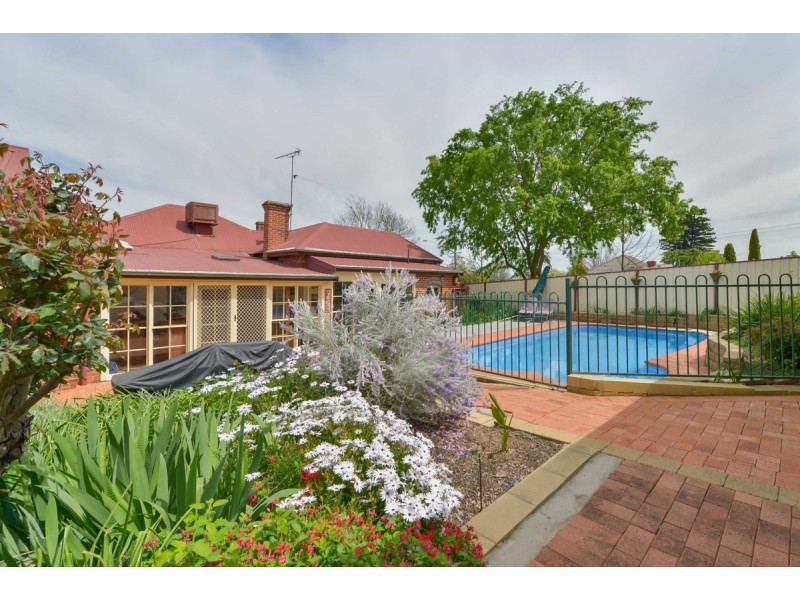 162 Carthage Street, Tamworth NSW 2340