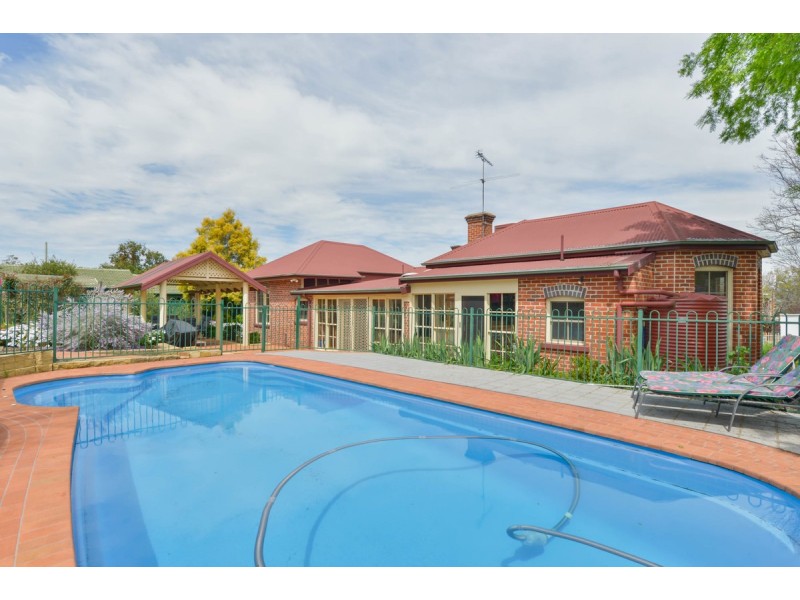 162 Carthage Street, Tamworth NSW 2340