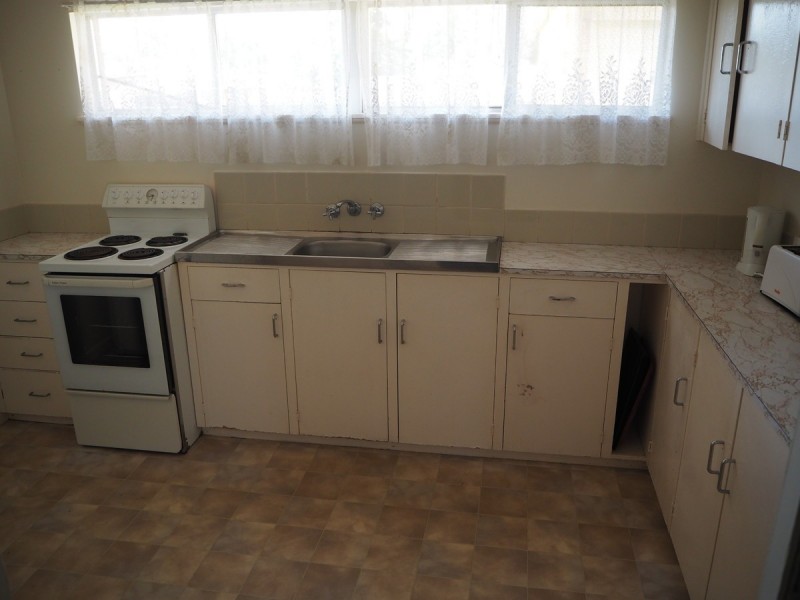 8/9-13 Diane Street, Tamworth NSW 2340