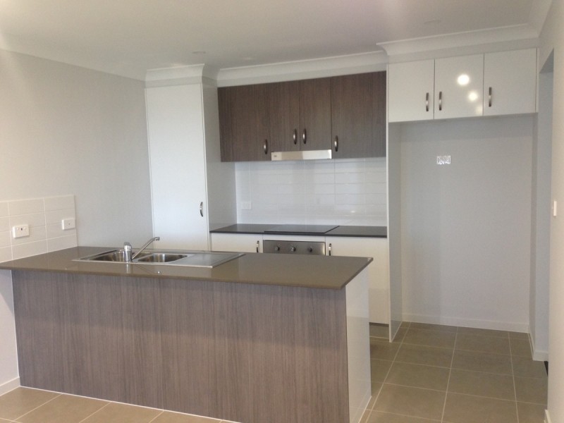 51 Tulipwood Crescent, Tamworth NSW 2340