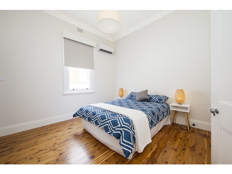 130 Carthage Street, Tamworth NSW 2340