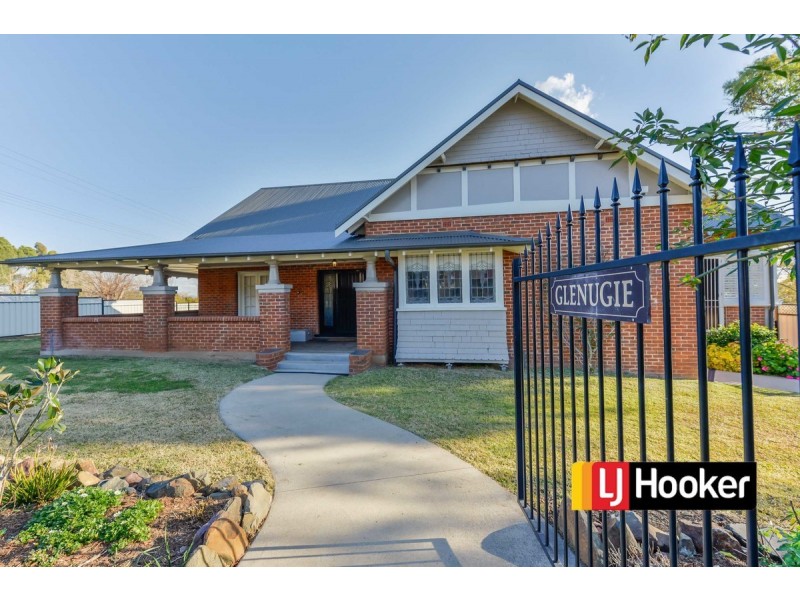133 Upper Street, Tamworth NSW 2340