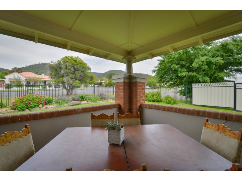 133 Upper Street, Tamworth NSW 2340