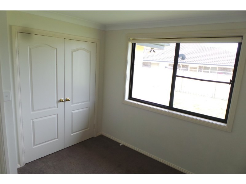 13 Eagle Avenue, Tamworth NSW 2340