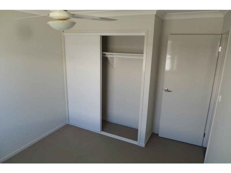 11 Carniege Place, Tamworth NSW 2340