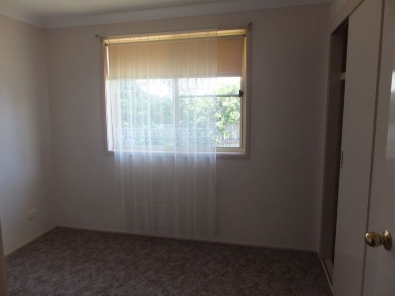 4/25 Campbell Road, Tamworth NSW 2340