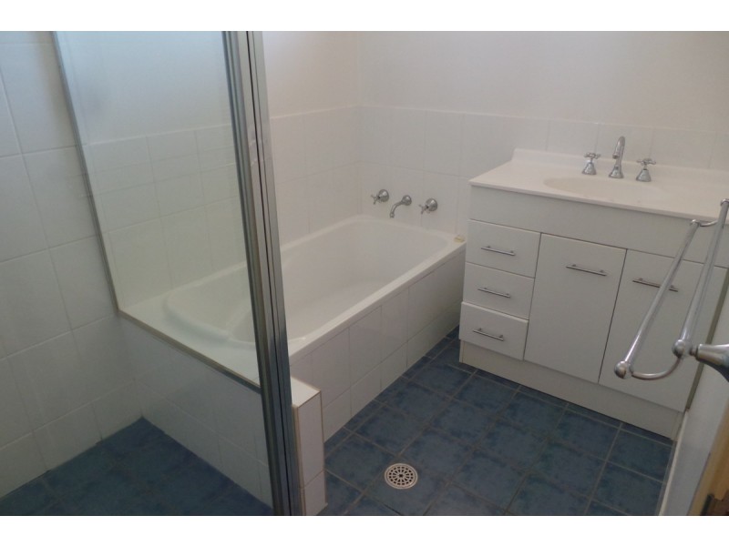 28 Bowman Drive, Tamworth NSW 2340