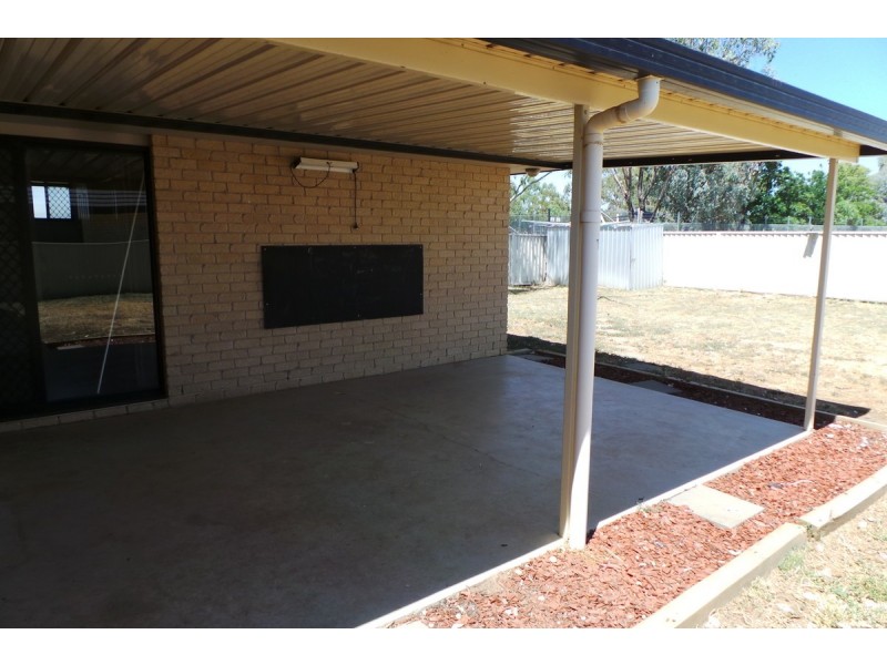 28 Bowman Drive, Tamworth NSW 2340