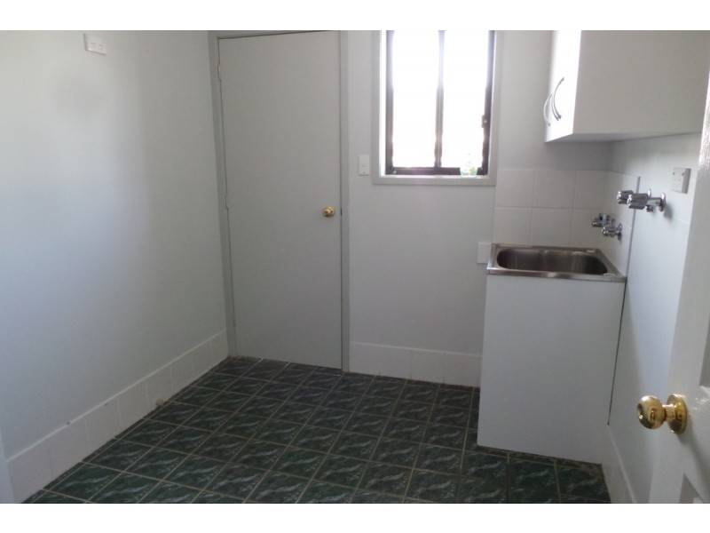13 Banjo Circuit, Tamworth NSW 2340
