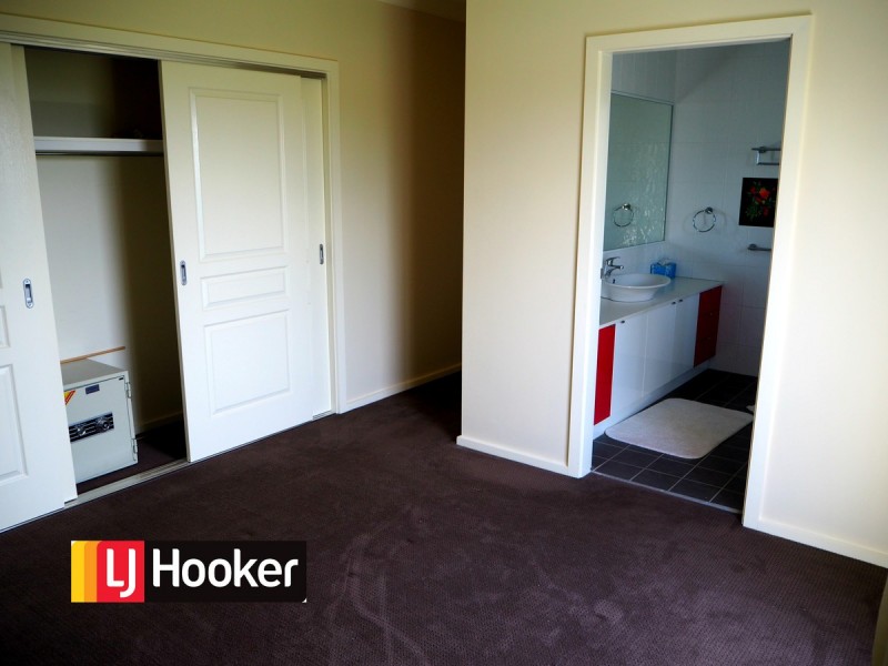 3/Greg Norman Drive, Tamworth NSW 2340