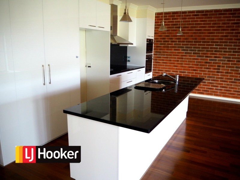 3/Greg Norman Drive, Tamworth NSW 2340