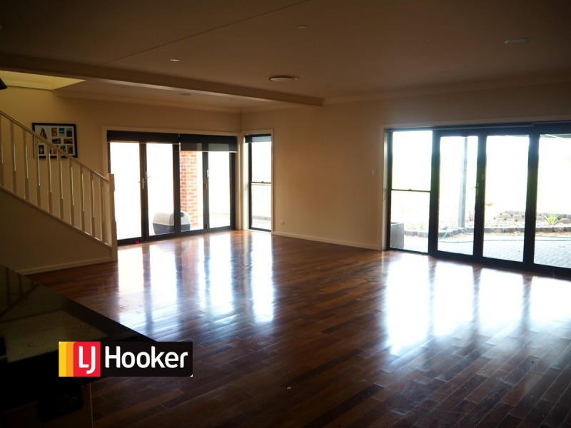 2/Greg Norman Drive, Tamworth NSW 2340