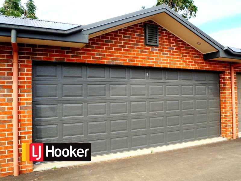 2/Greg Norman Drive, Tamworth NSW 2340
