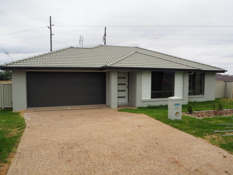 34 Tulipwood Cresent, Tamworth NSW 2340