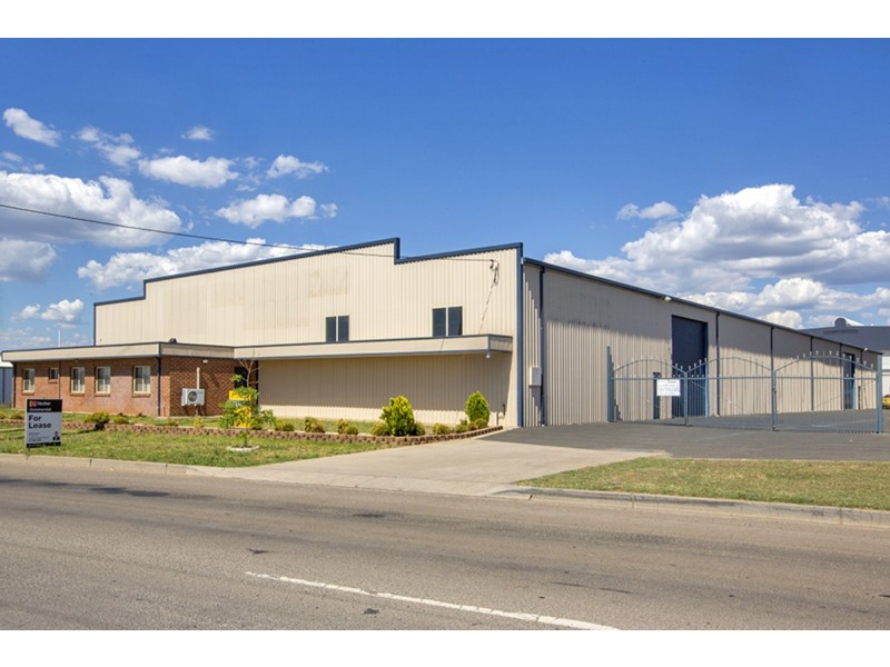 46 Dampier Street, Tamworth NSW 2340