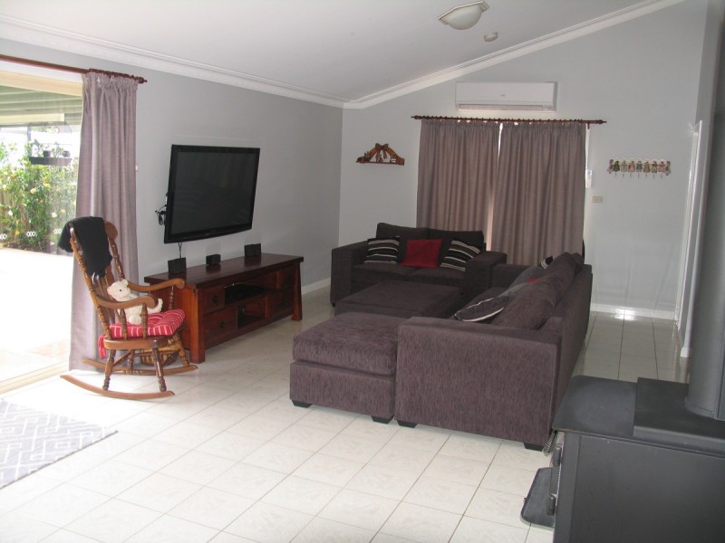 5 Wilga Place, Tamworth NSW 2340