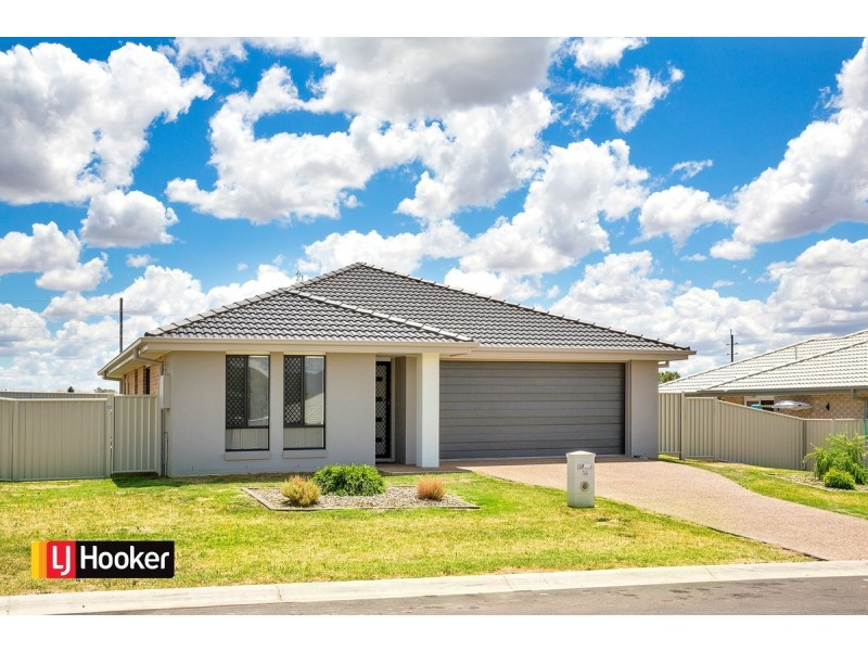16 Drakeford Street, Tamworth NSW 2340