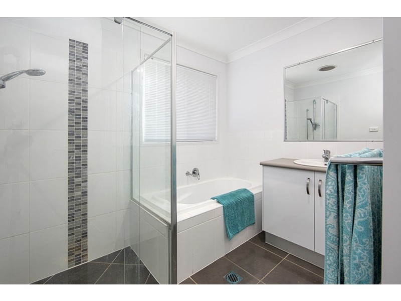 16 Drakeford Street, Tamworth NSW 2340