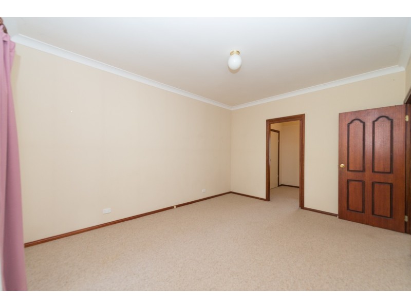 825 Barry Road, Hanging Rock NSW 2340